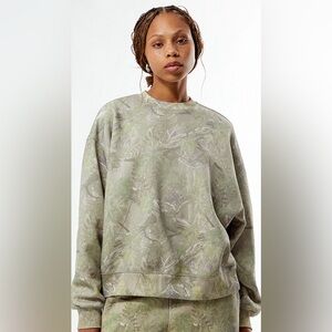 Pacsun Tree Camo Crew Neck Sweatshirt
